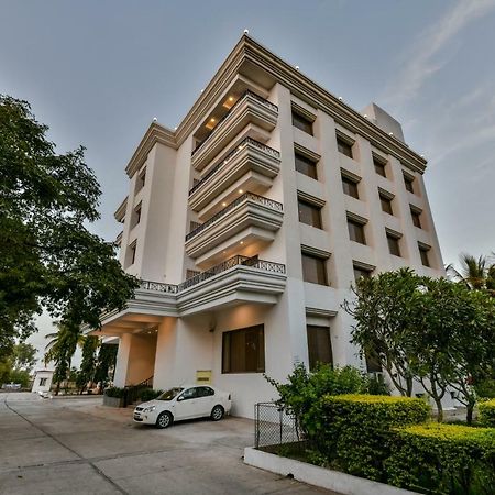 Sun-N-Sand Suites, Shirdi Luaran gambar